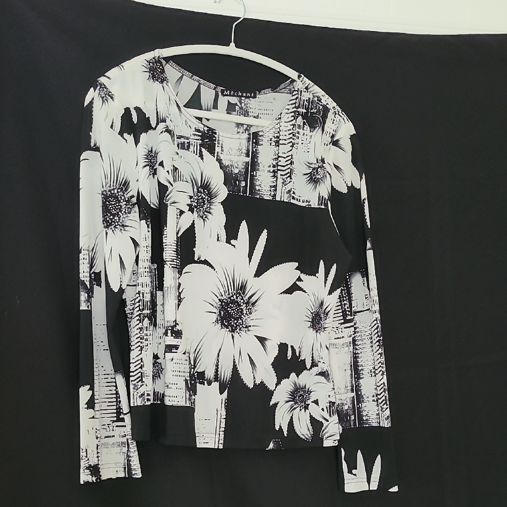 Méchante Black and White Graphic Top